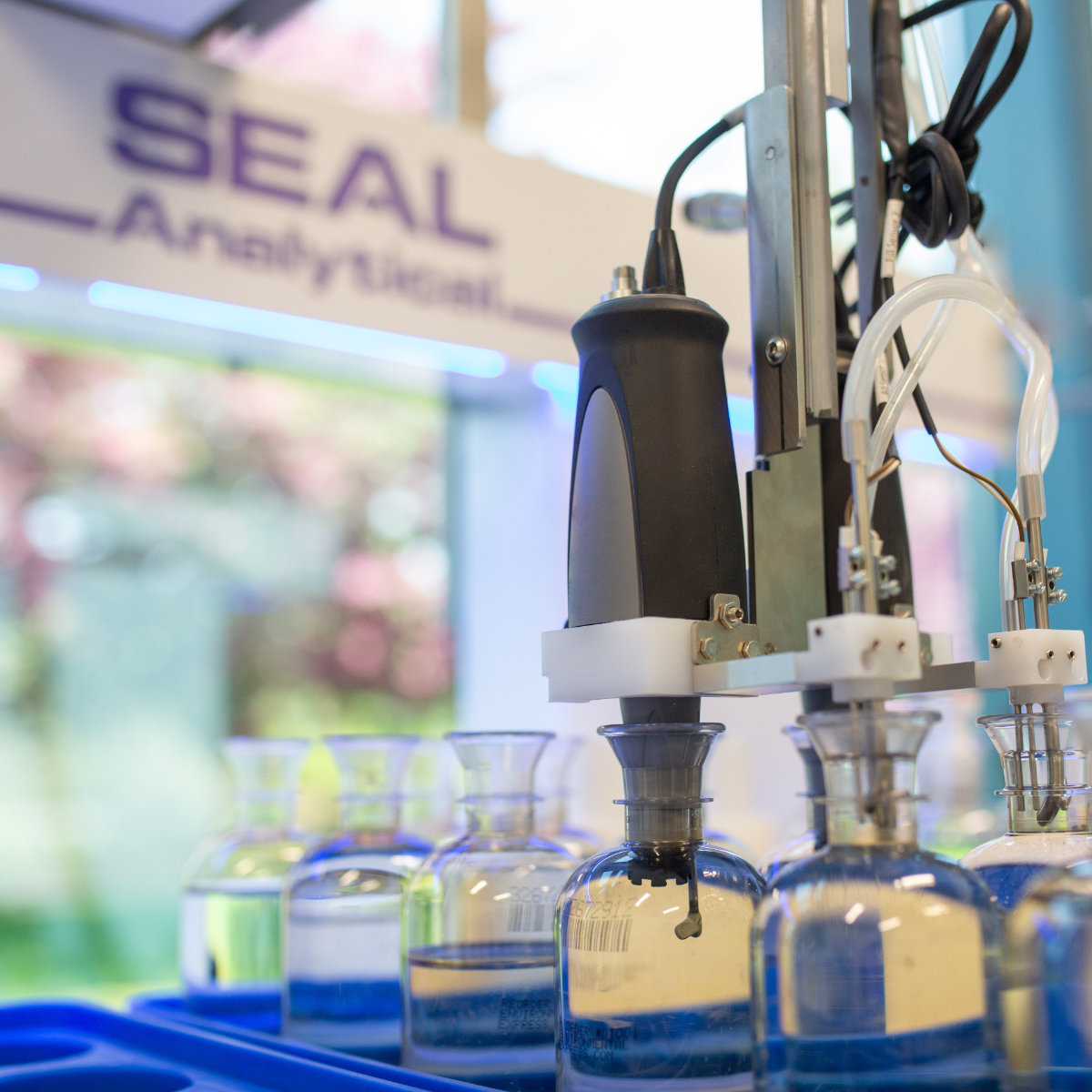 SEAL Analytical MiniLab system automating Biochemical Oxygen Demand (BOD) testing for environmental laboratories using EPA and ISO reference methods