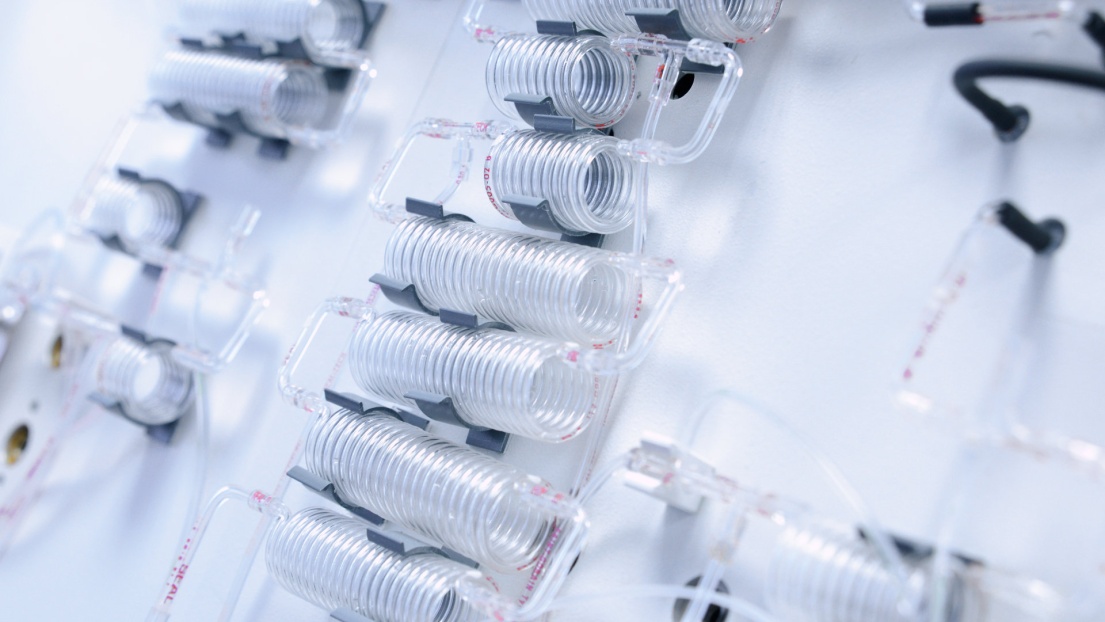 Advantages of Segmented Flow Analysis Over Flow Injection Analysis