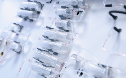 Advantages of Segmented Flow Analysis Over Flow Injection Analysis
